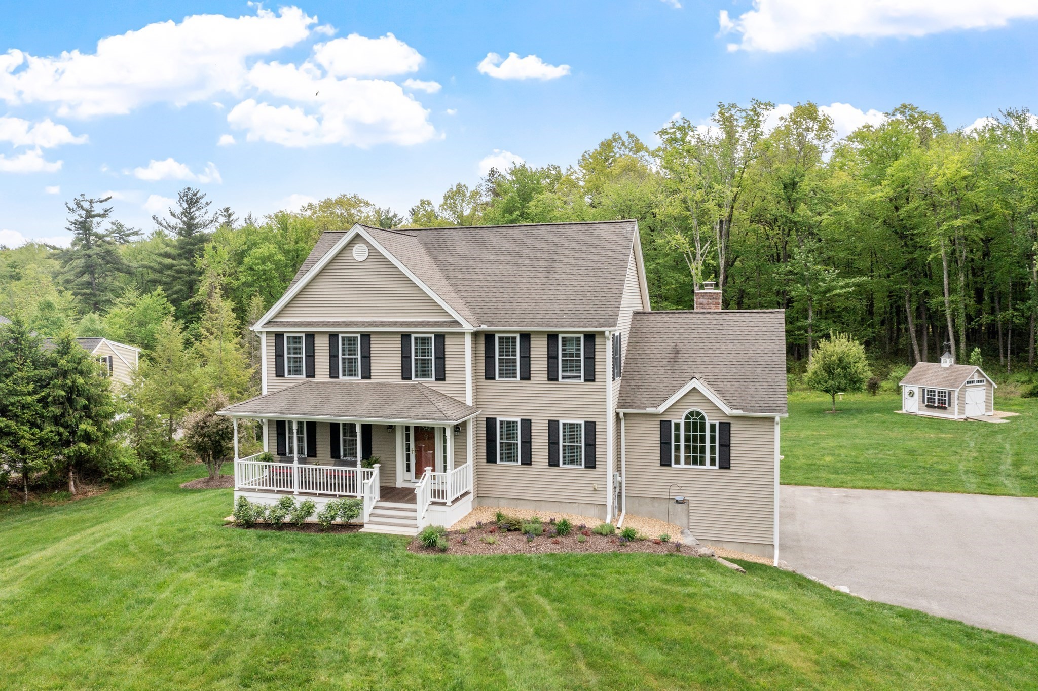 571 Northfield Rd, Lunenburg, MA 01462
