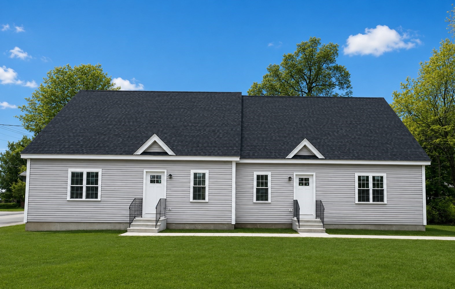 39 Lincoln Street Unit A / B, Webster, MA 01570