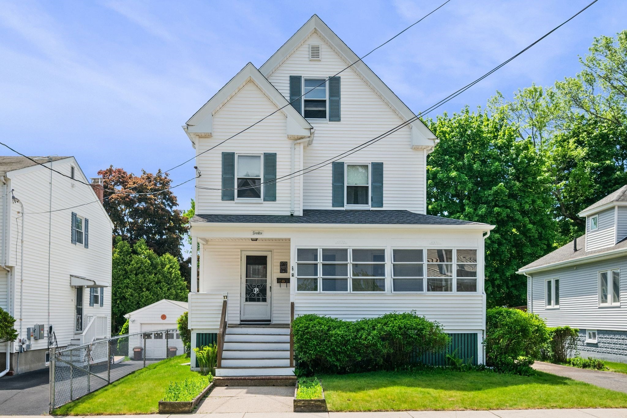 17 Heywood Ave, Melrose, MA 02176