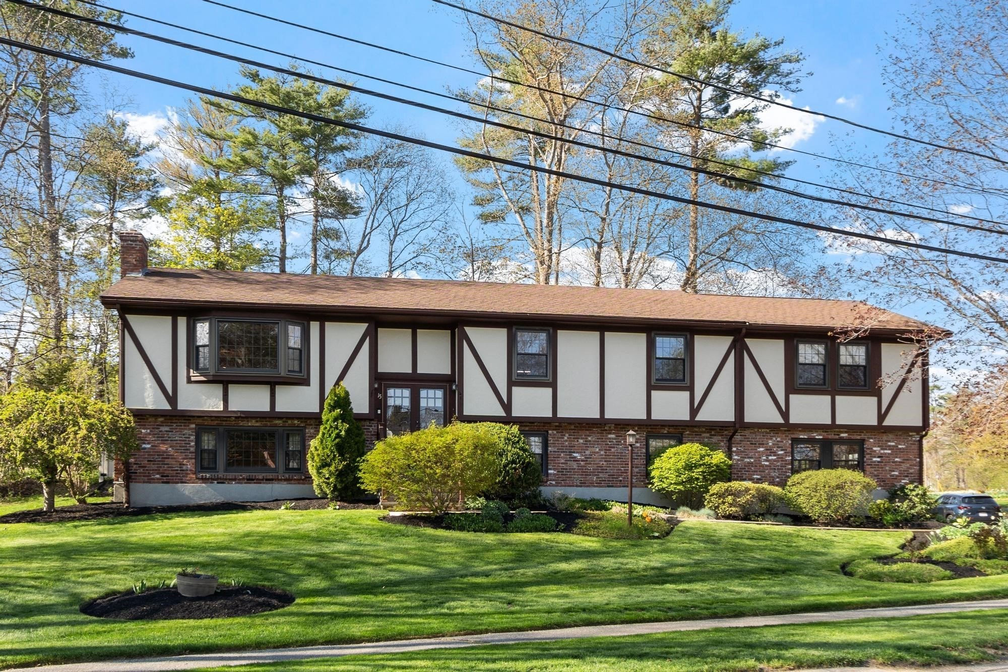 15 Kennel Hill Drive, Beverly, MA 01915