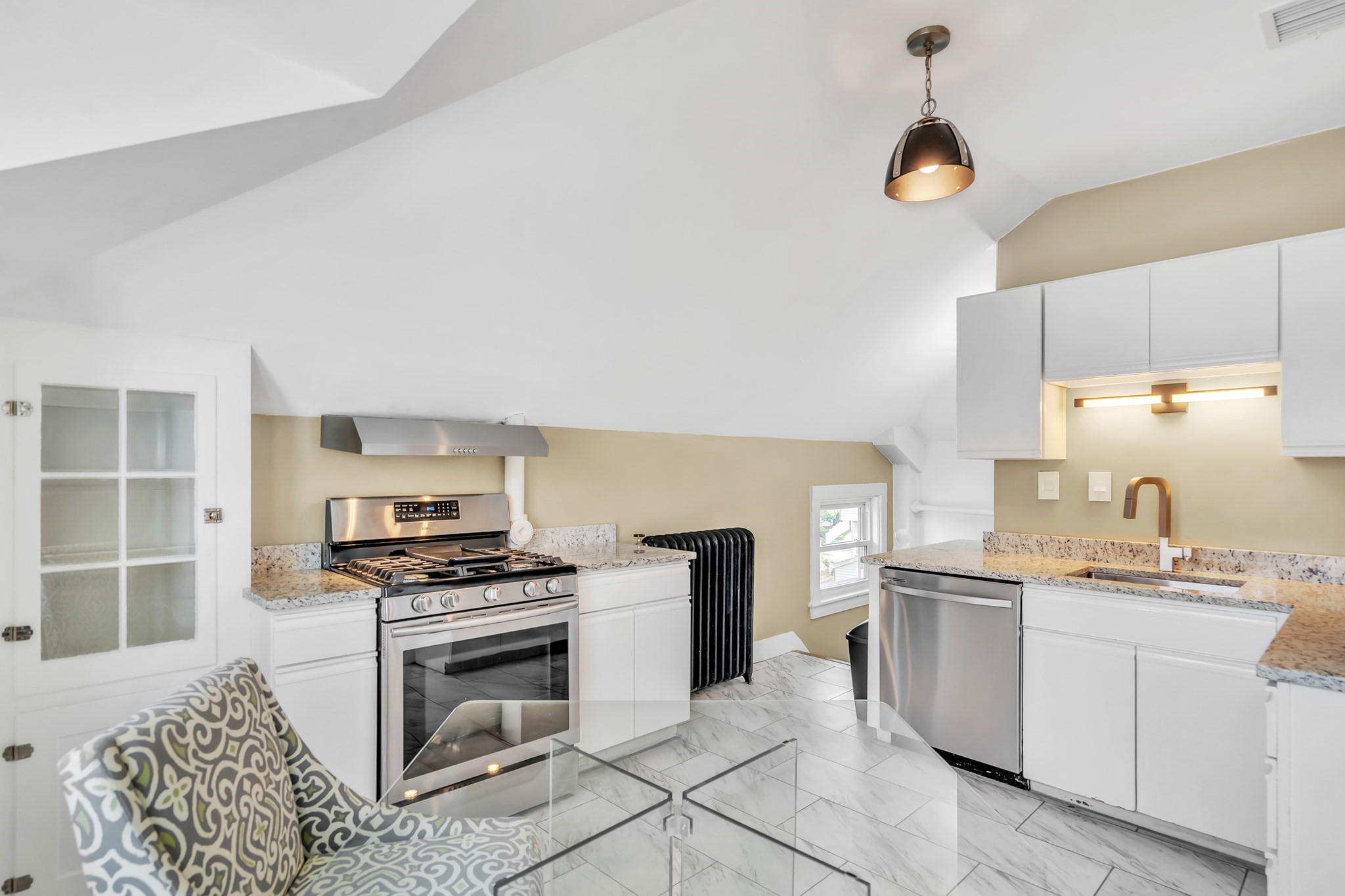 548 High St, Medford, MA 02155 - Image 15