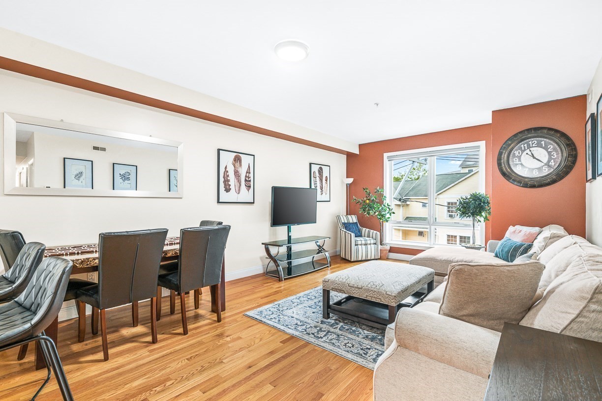 15 Guild St Unit 302, Roxbury, Boston, MA 02119