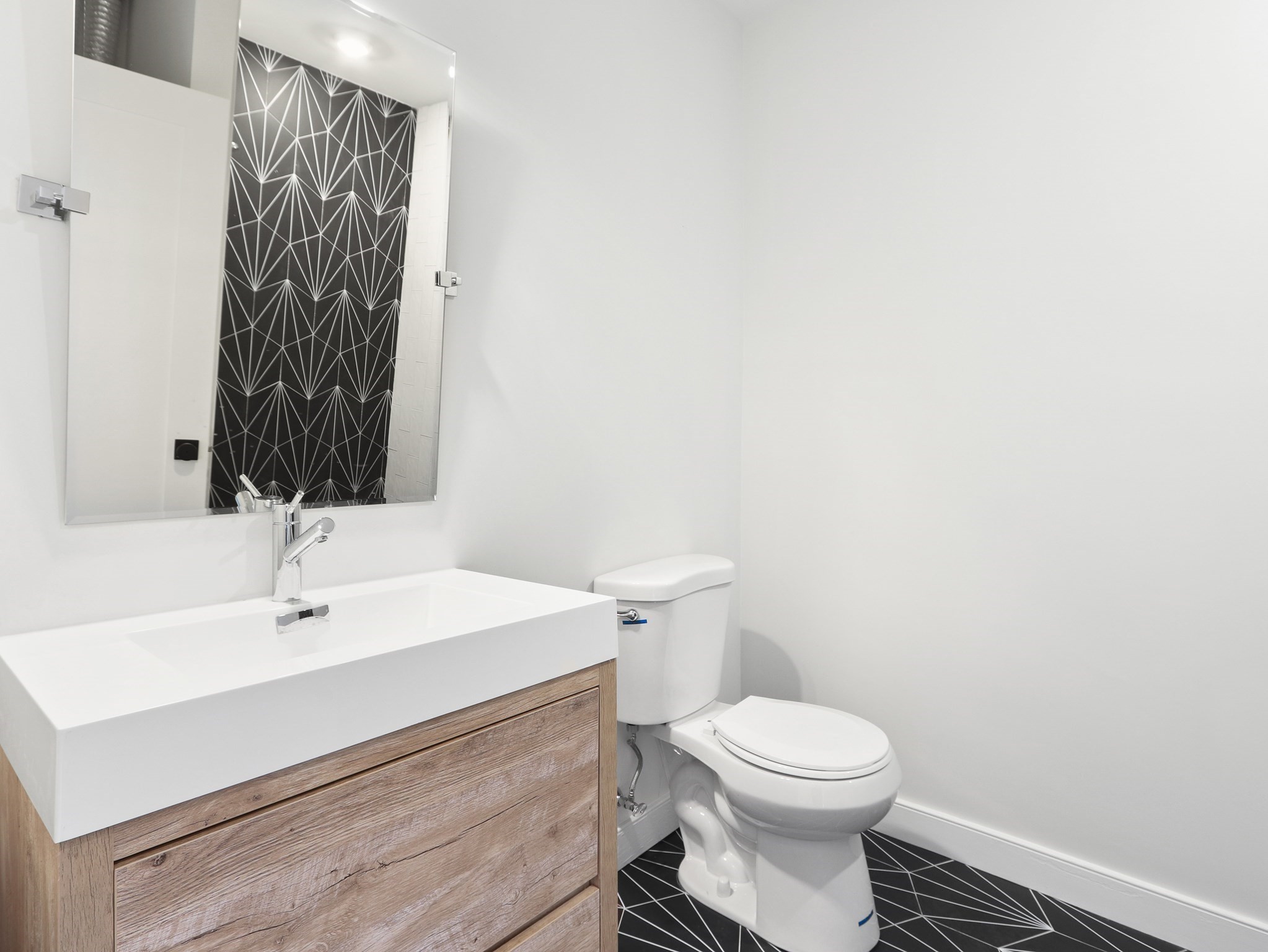 275 Webster, East Boston, Boston, MA 02128 - Image 19