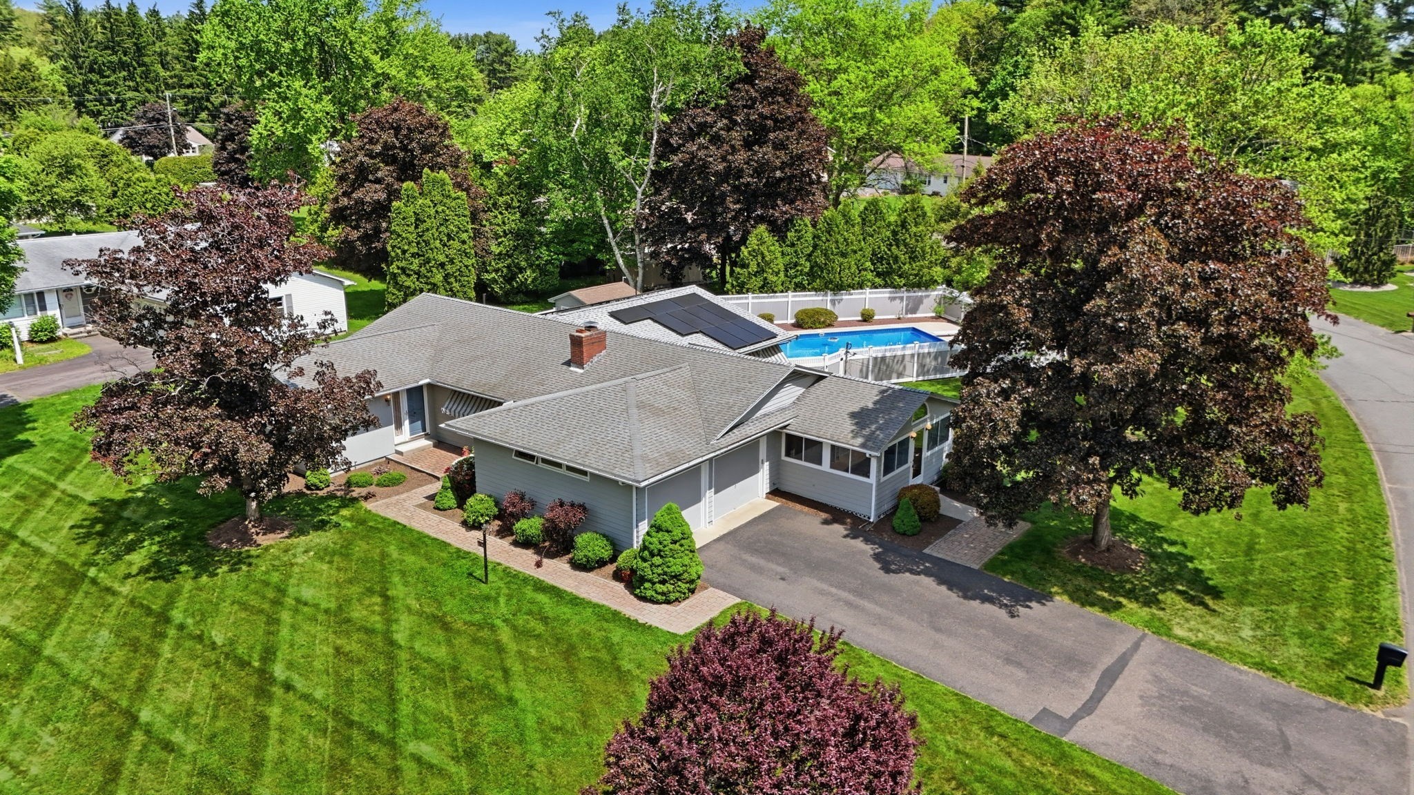 30 Birch Hill Road, Northampton, MA 01062