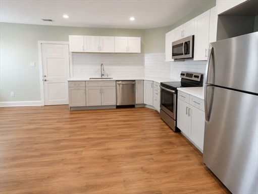 299 Dudley, Apt 5
