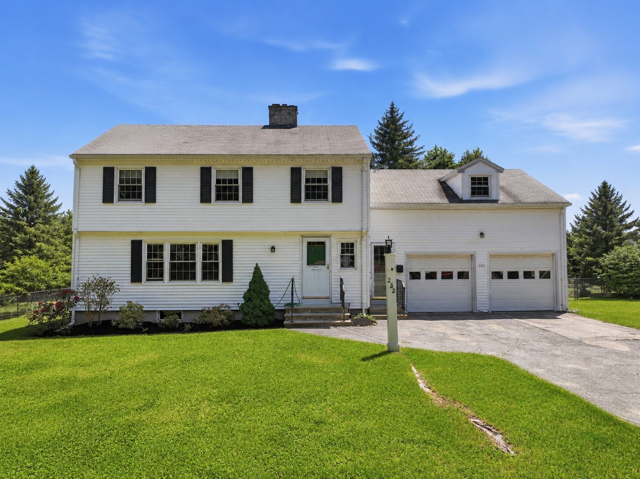 232 Grove St, Paxton, MA 01612