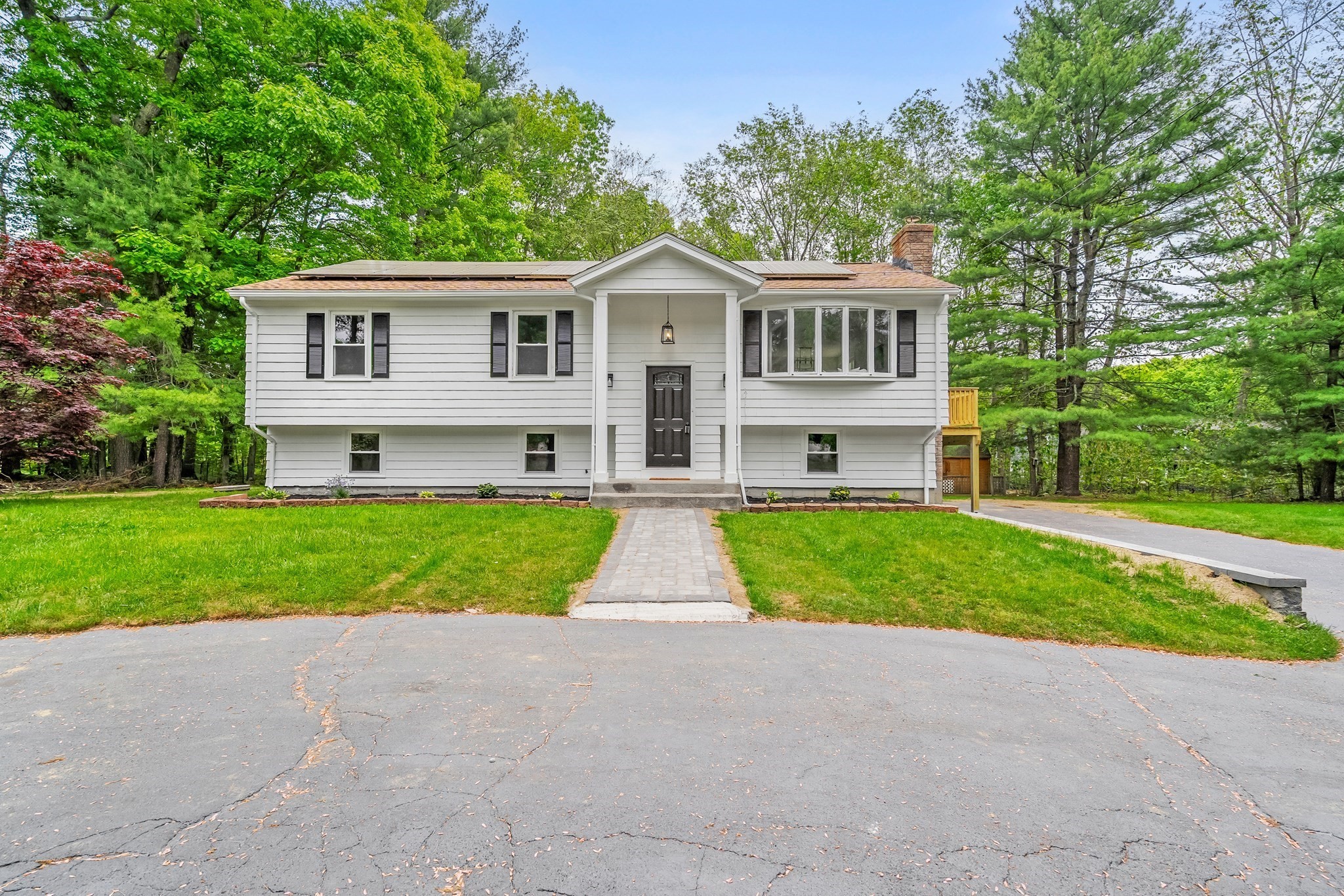 214 Pike Ave, Attleboro, MA 02703