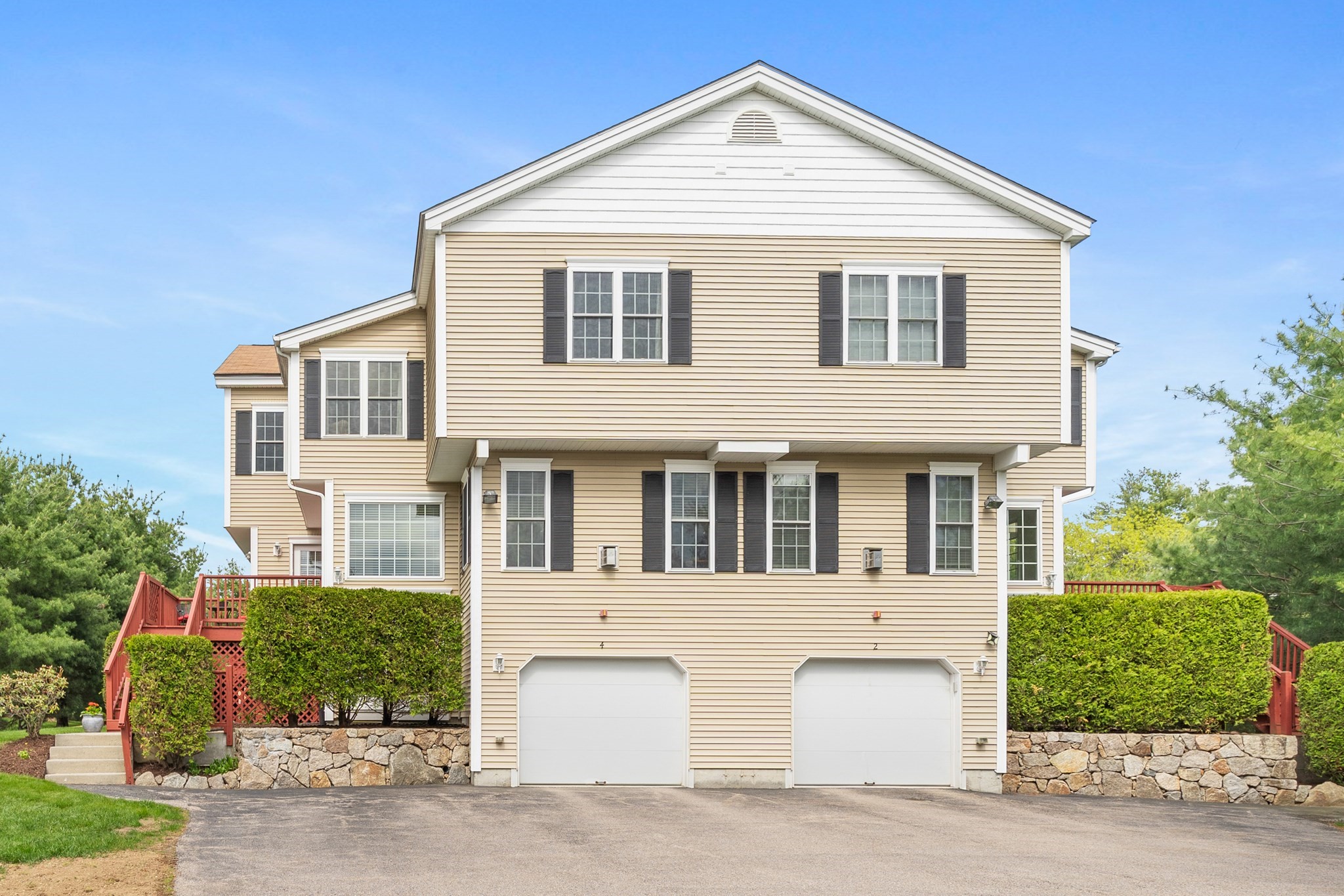 4 Paul Revere Path Unit 4, Hopkinton, MA 01748