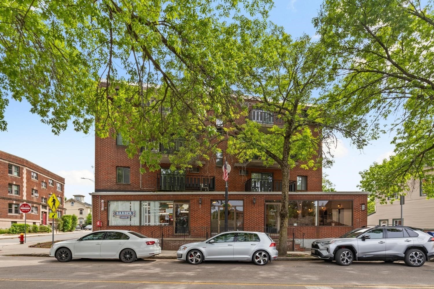 26 W Wyoming Avenue Unit 2D, Melrose, MA 02176