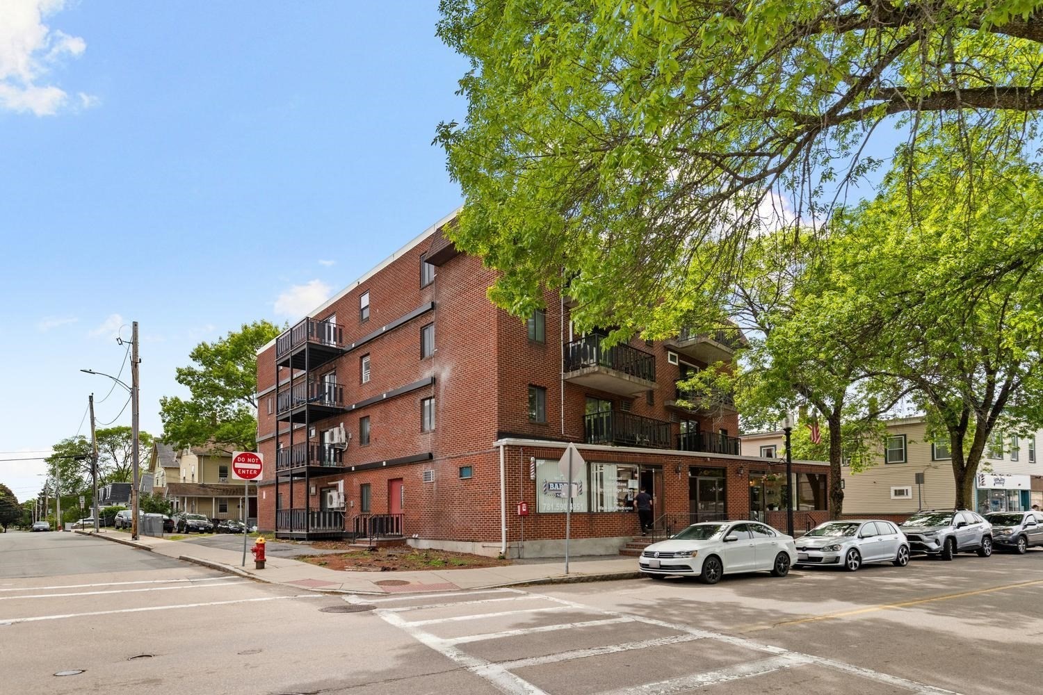26 W Wyoming Avenue Unit 2D, Melrose, MA 02176 - Image 2