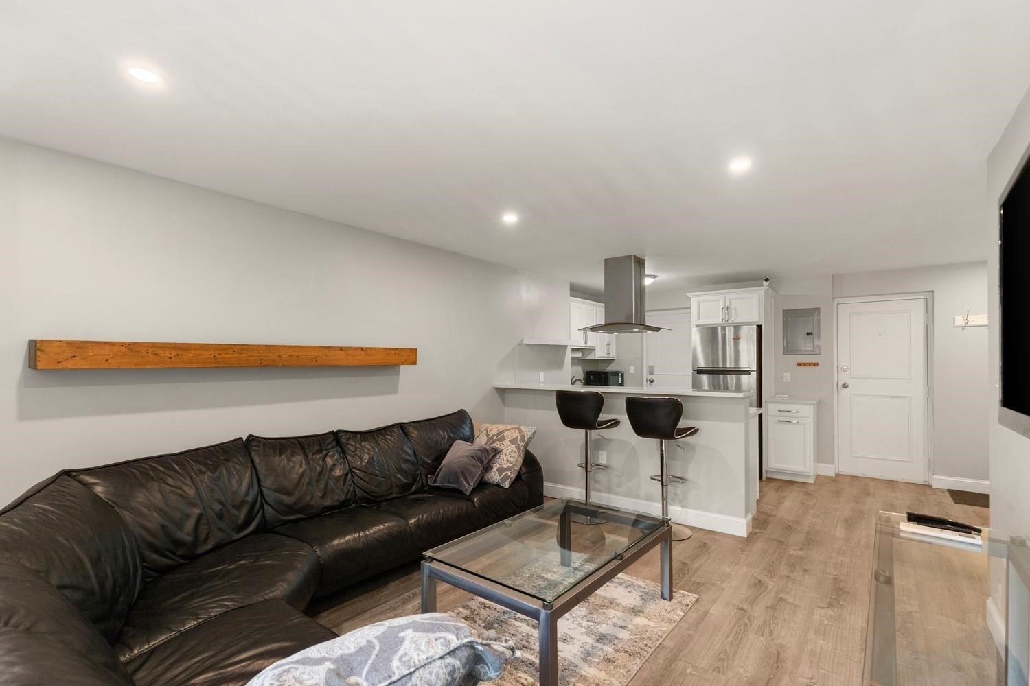 26 W Wyoming Avenue Unit 2D, Melrose, MA 02176 - Image 11