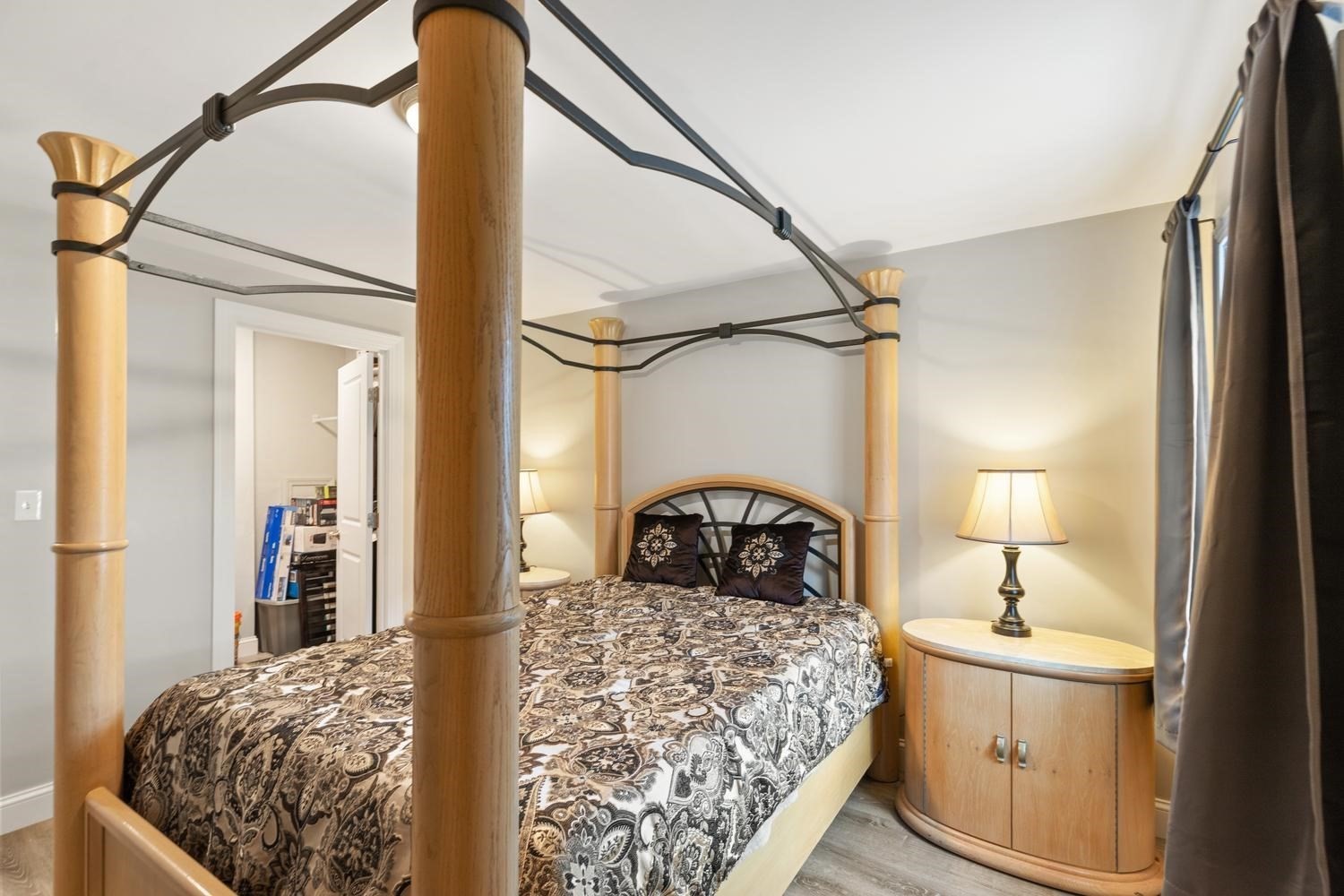 26 W Wyoming Avenue Unit 2D, Melrose, MA 02176 - Image 15