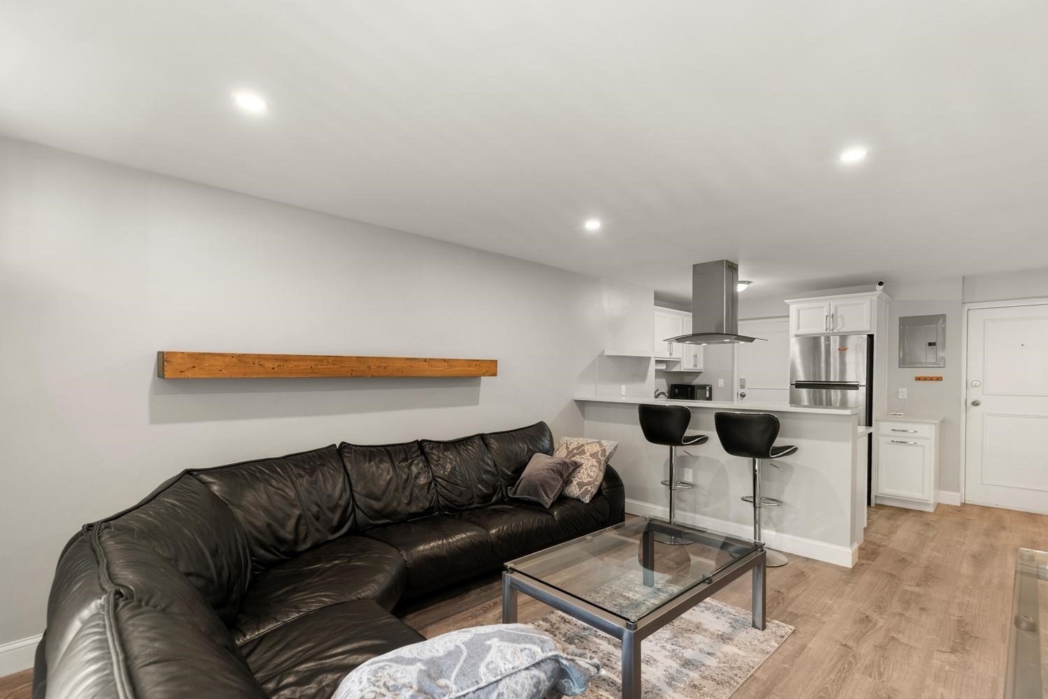 26 W Wyoming Avenue Unit 2D, Melrose, MA 02176 - Image 10