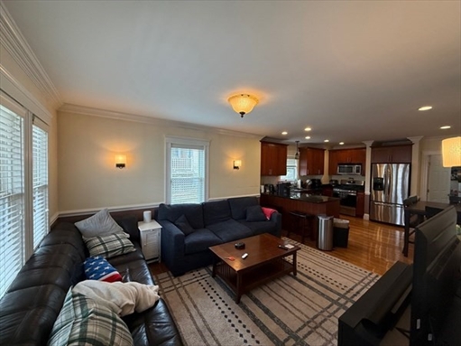 72 Bennett Street, Apt 72