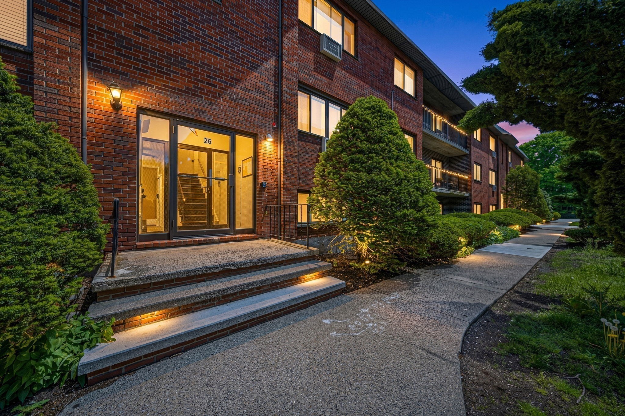 26 Faxon St. Unit 9, Stoughton, MA 02072