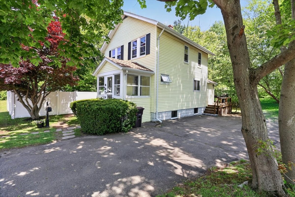 116 Thicket St, Weymouth, MA 02190