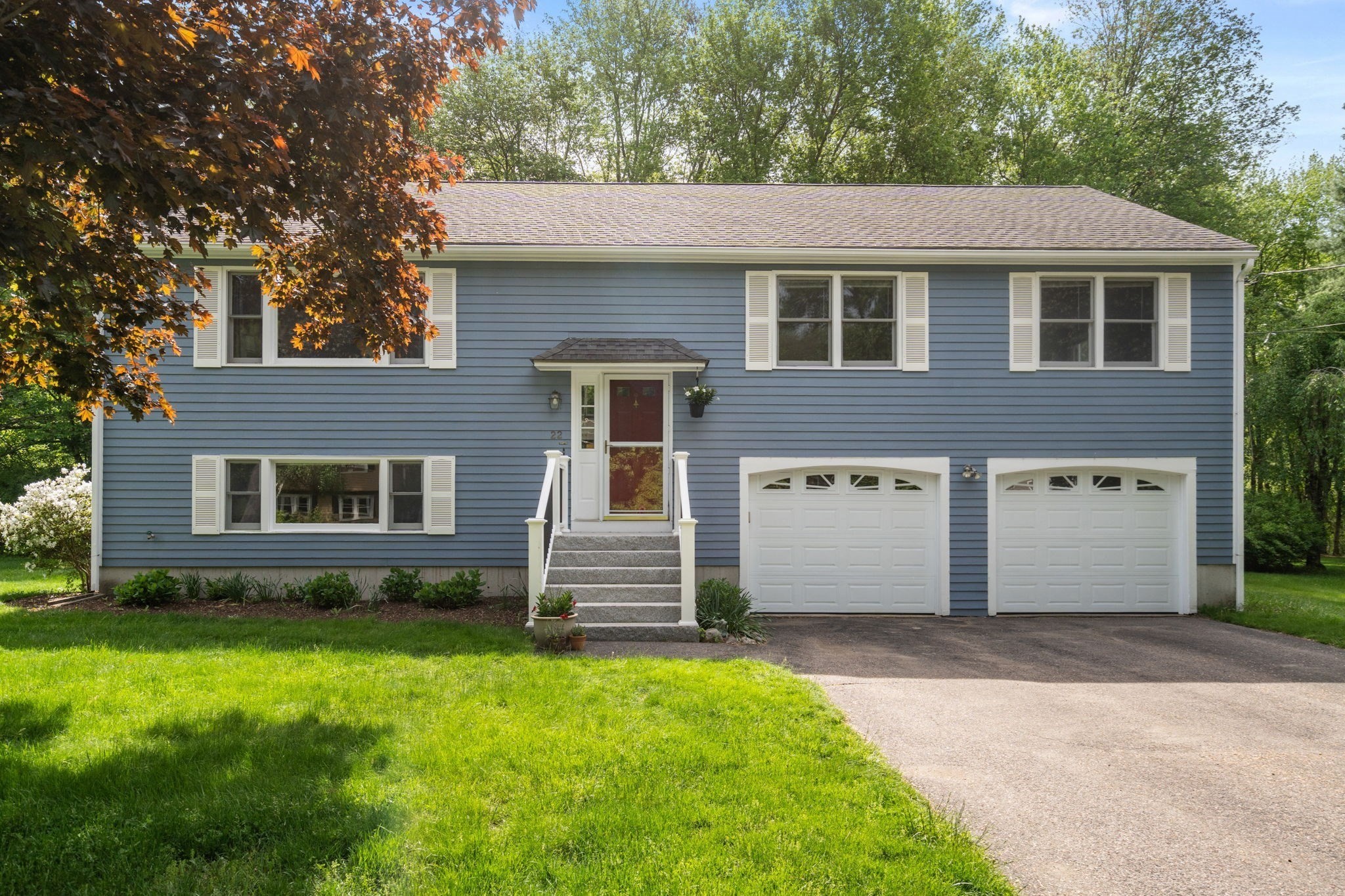 22 Causeway Street, Medfield, MA 02052