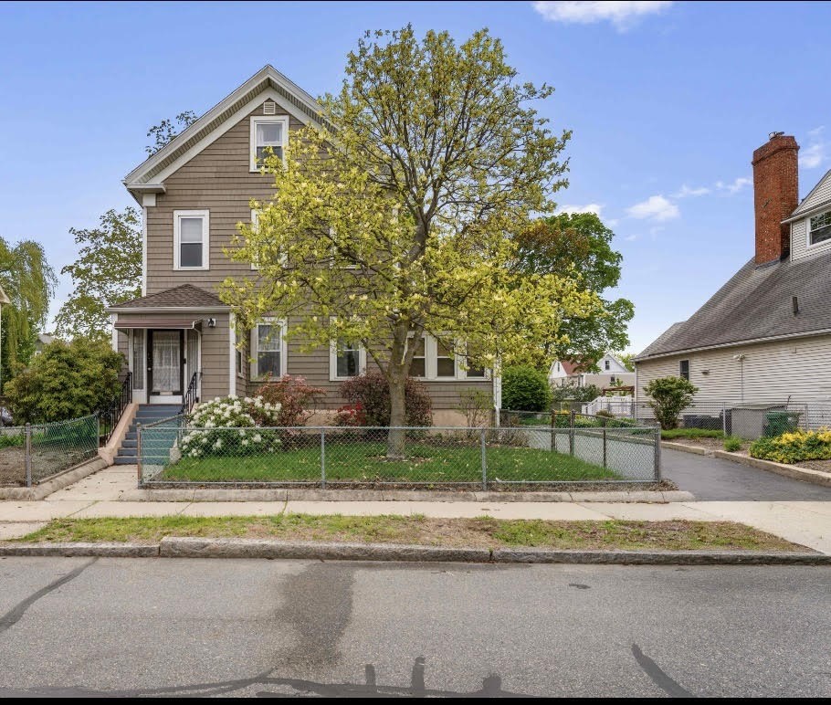 91 Dudley St, Medford, MA 02155