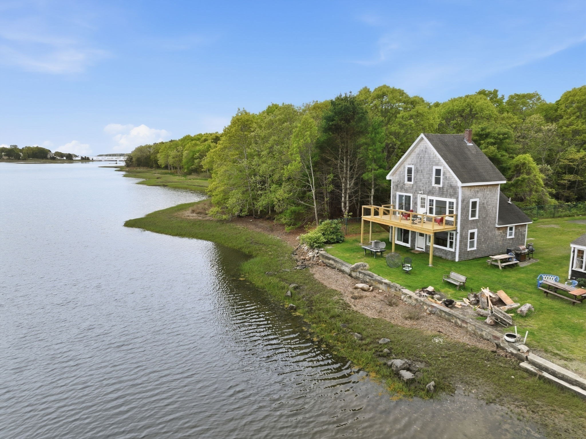 63 Oakdale Ave, Marion, MA 02738 - Image 1