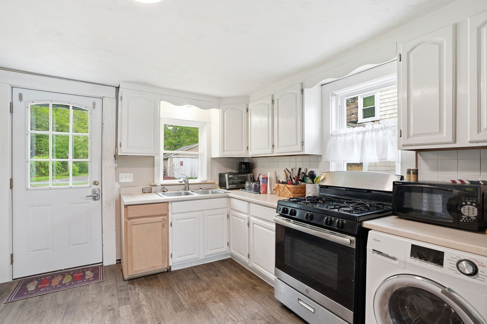 63 Oakdale Ave, Marion, MA 02738 - Image 13