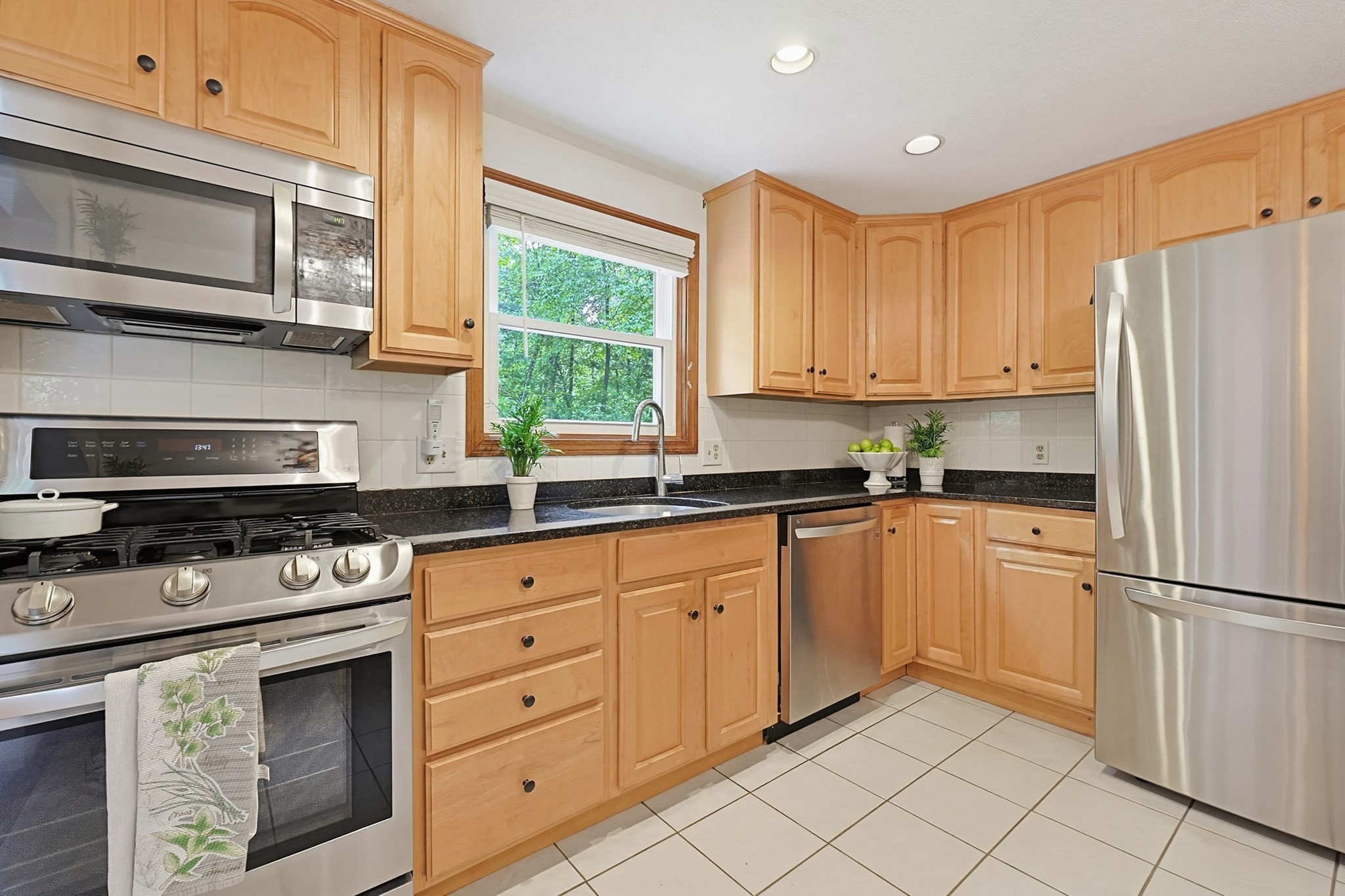 218 Hampton Rd, Sharon, MA 02067 - Image 12