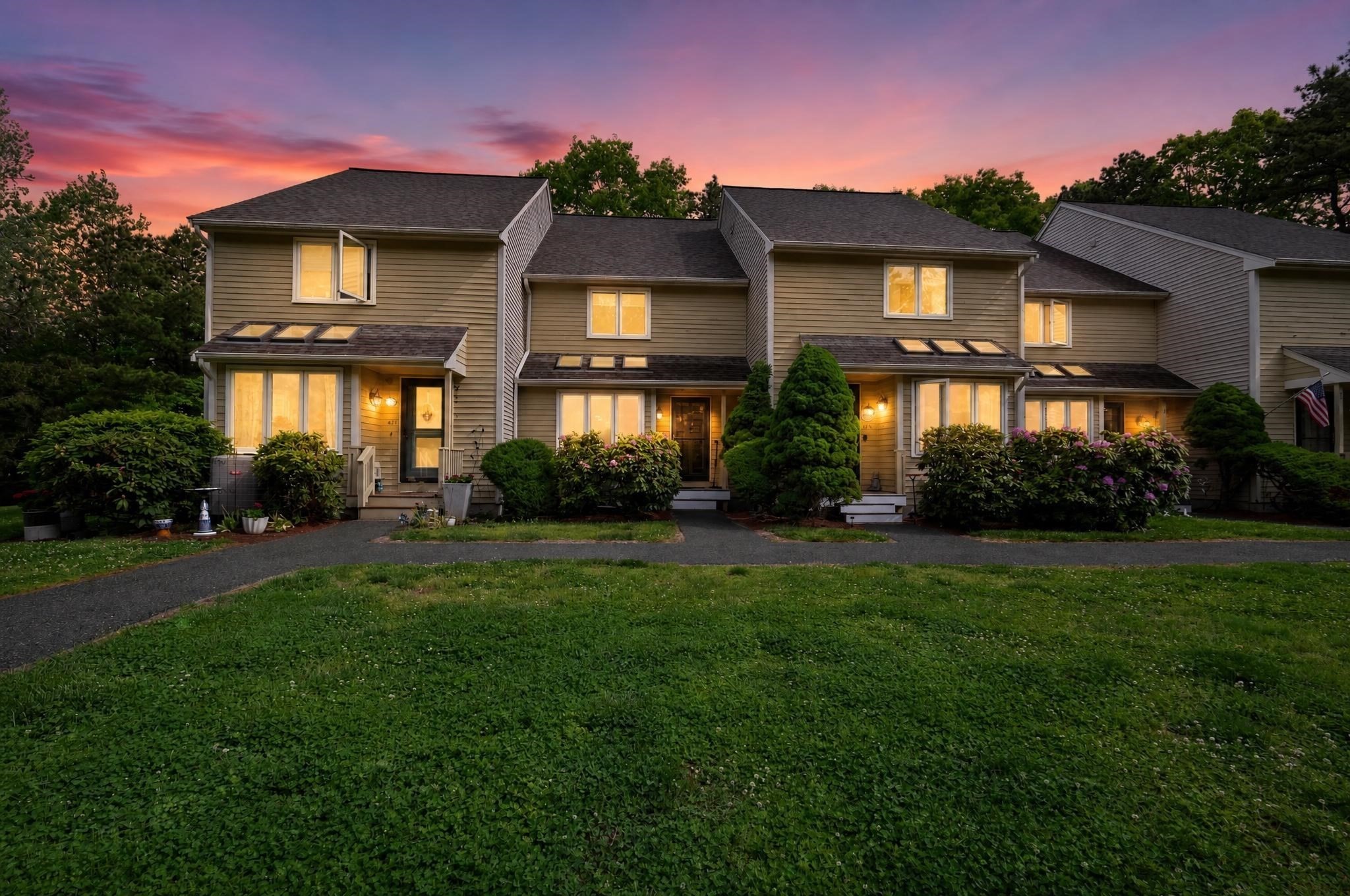 425 Maple Brook Rd Unit 425, Bellingham, MA 02019