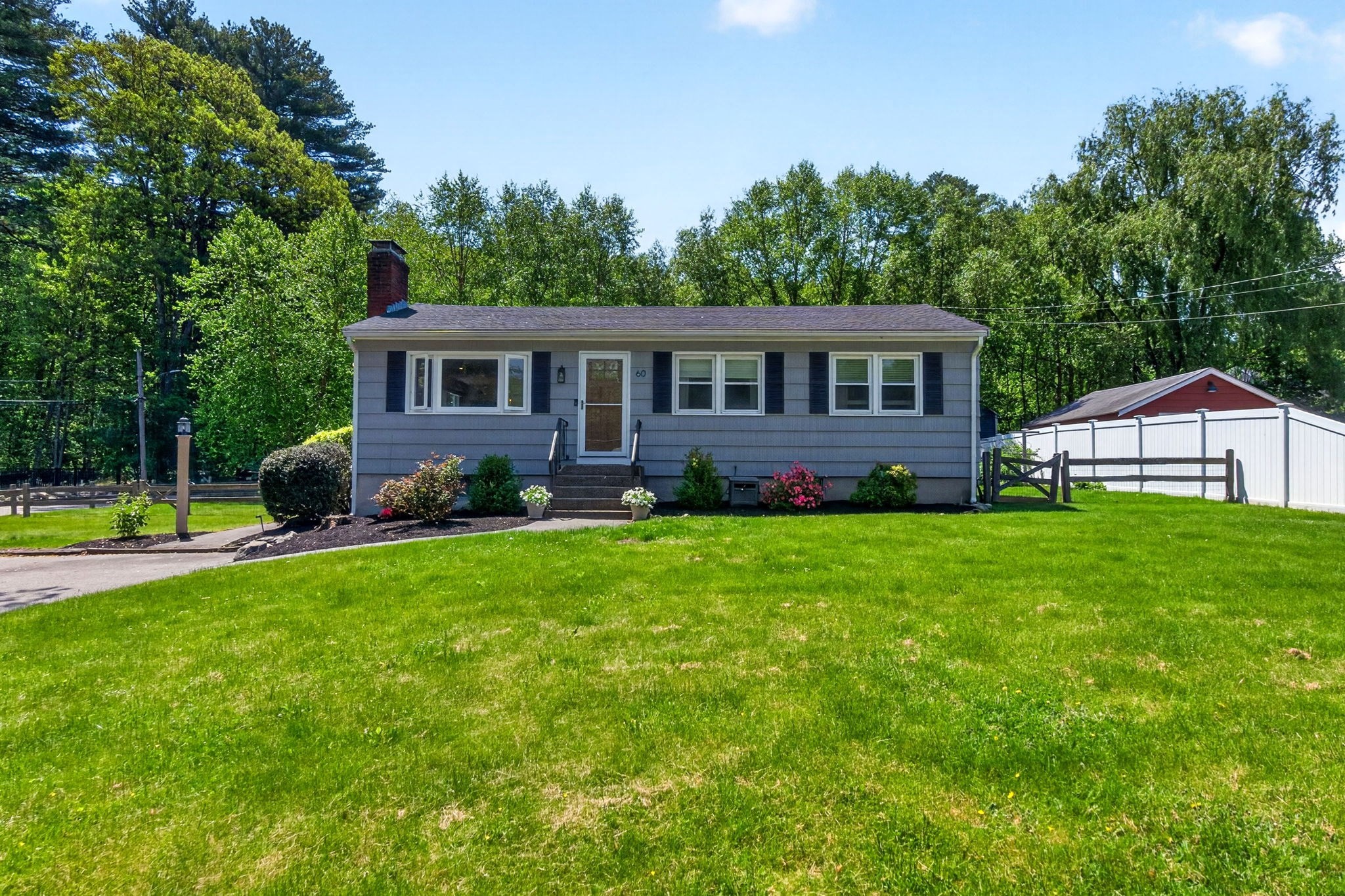 60 Riverview Cir, Wayland, MA 01778