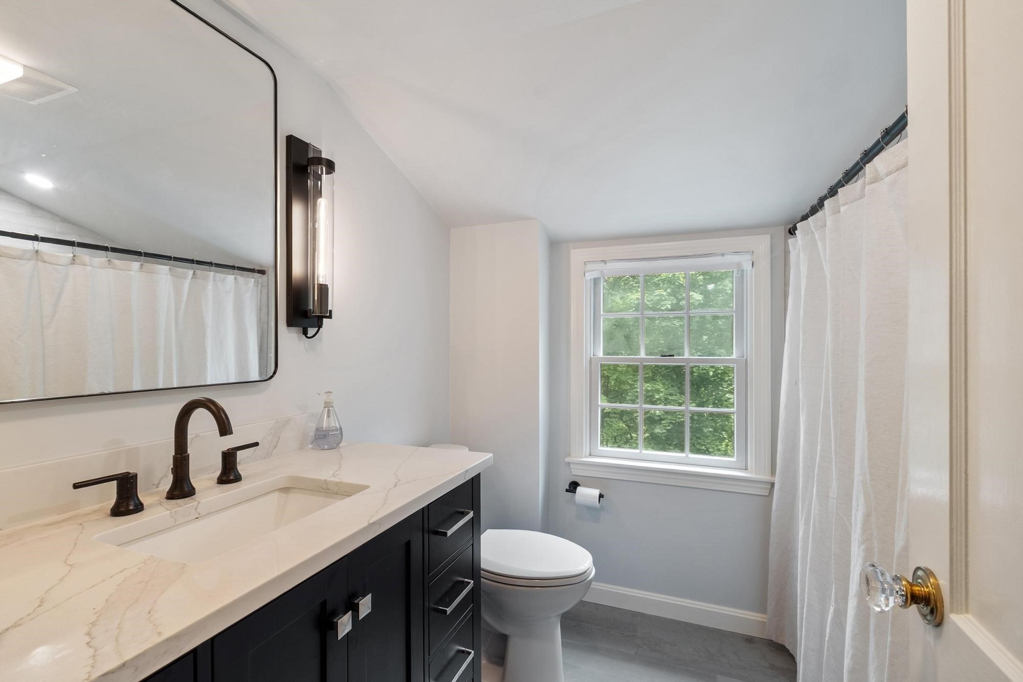 2 Doris Rd, Bedford, MA 01730 - Image 16