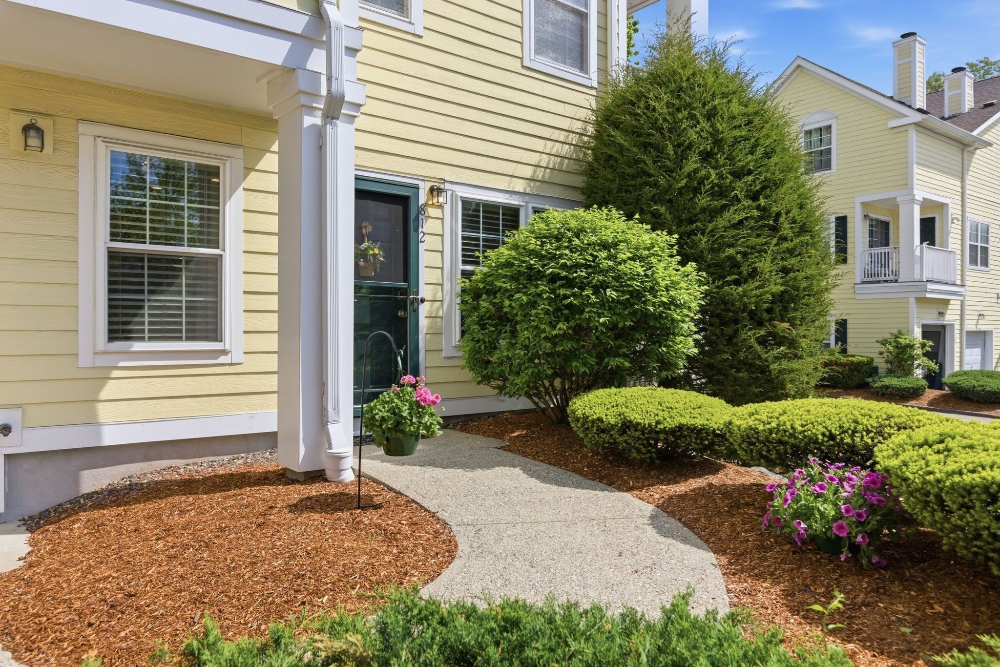 812 Gazebo Circle Unit 812, Reading, MA 01867