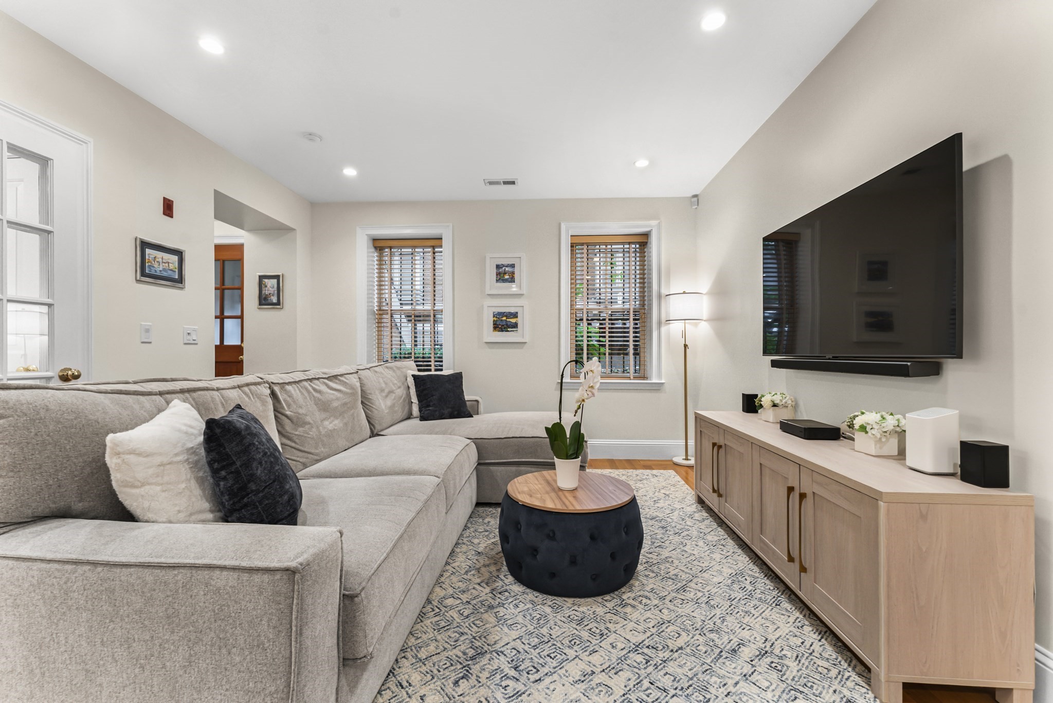 23 Worcester St Unit 1, South End, Boston, MA 02118
