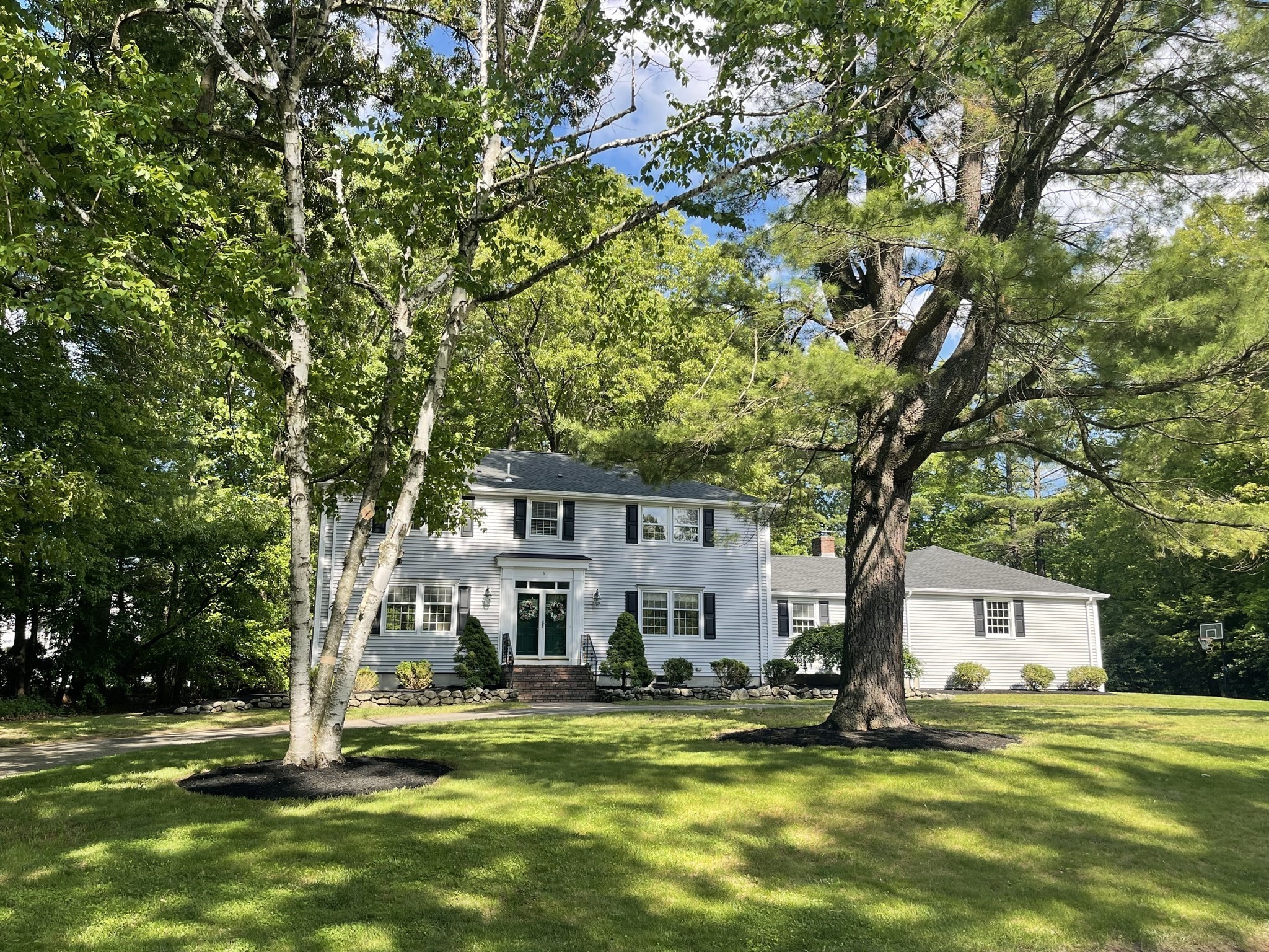 5 Landau Lane, Andover, MA 01810