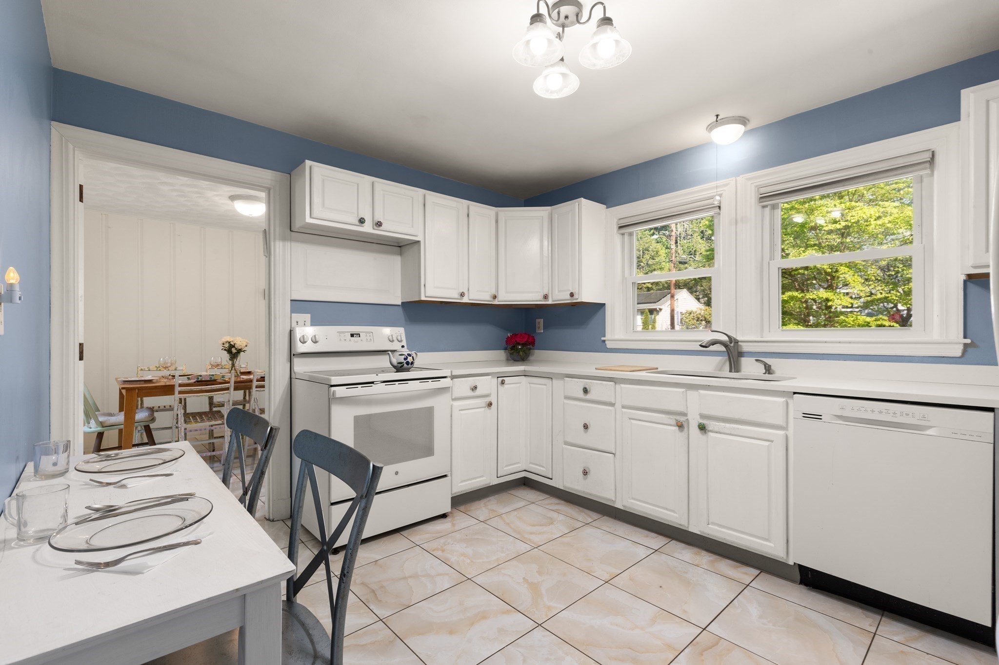 7 Marie Ave, Sharon, MA 02067 - Image 6