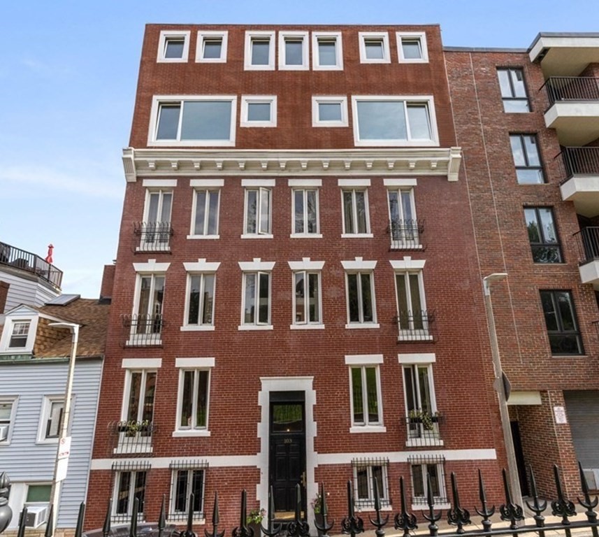 103 Charter St Unit 1, North End, Boston, MA 02113