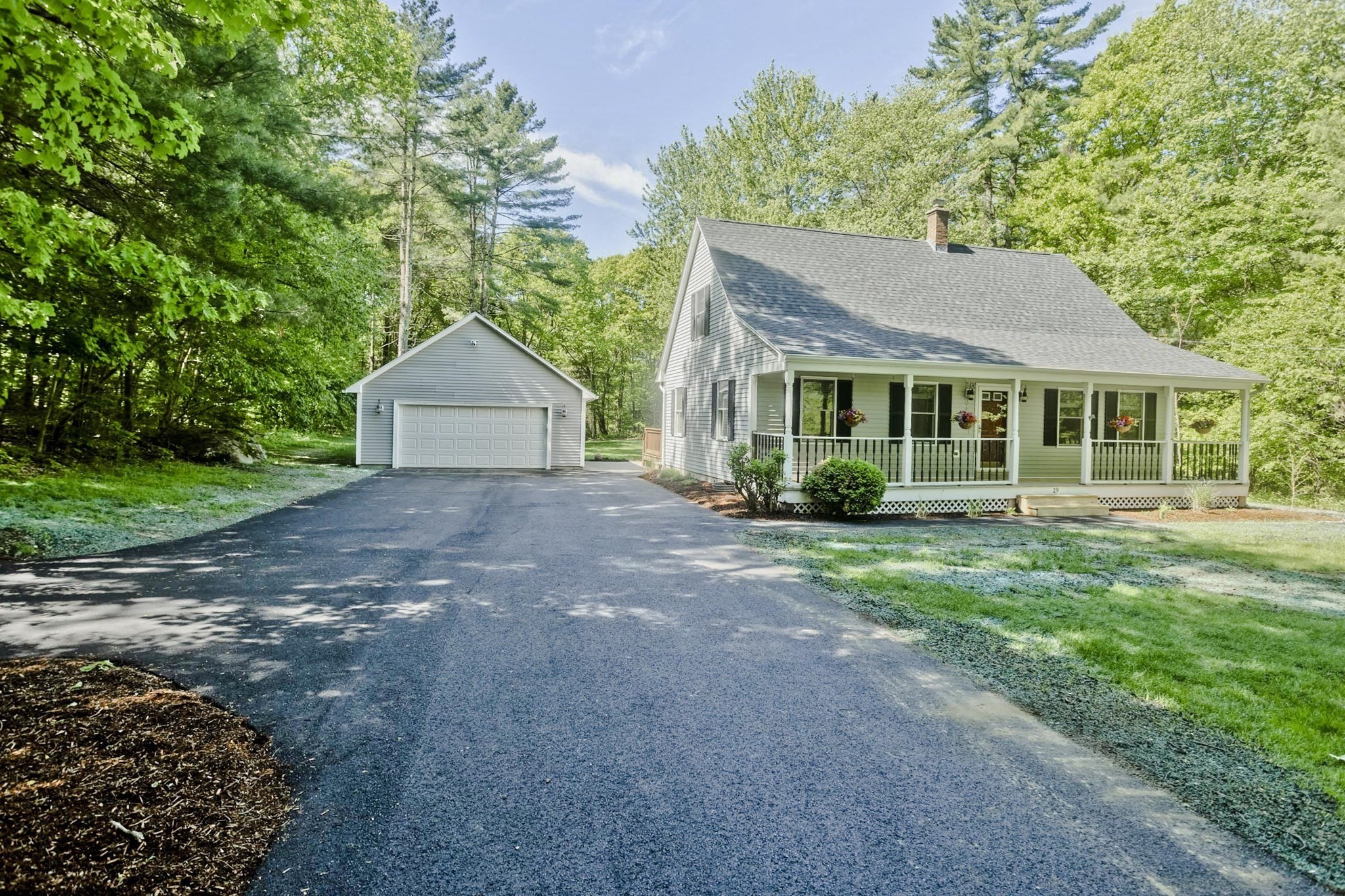 19 Ayers Rd, Monson, MA 01057