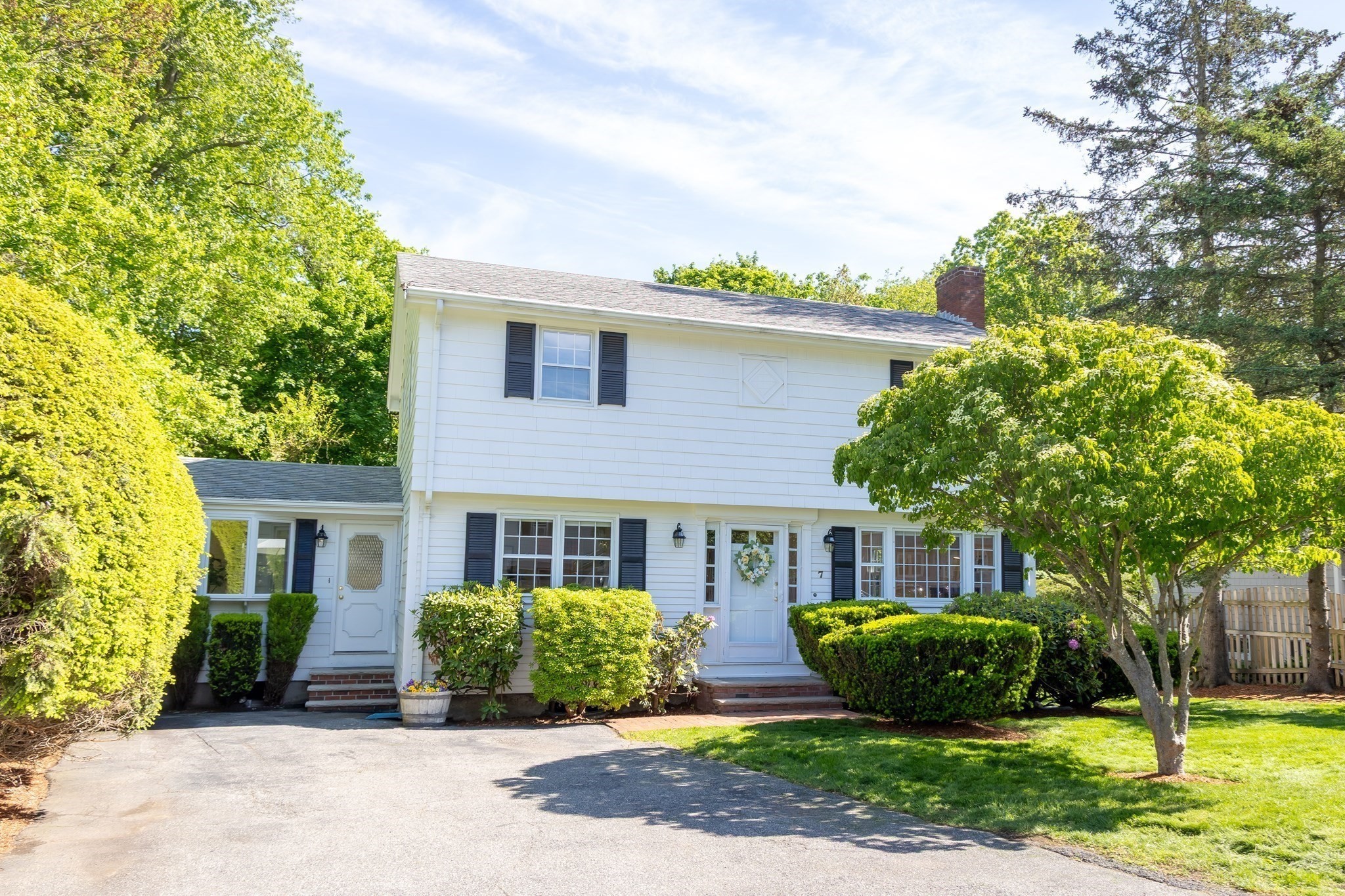 7 West Ferdinand St, Stoneham, MA 02180