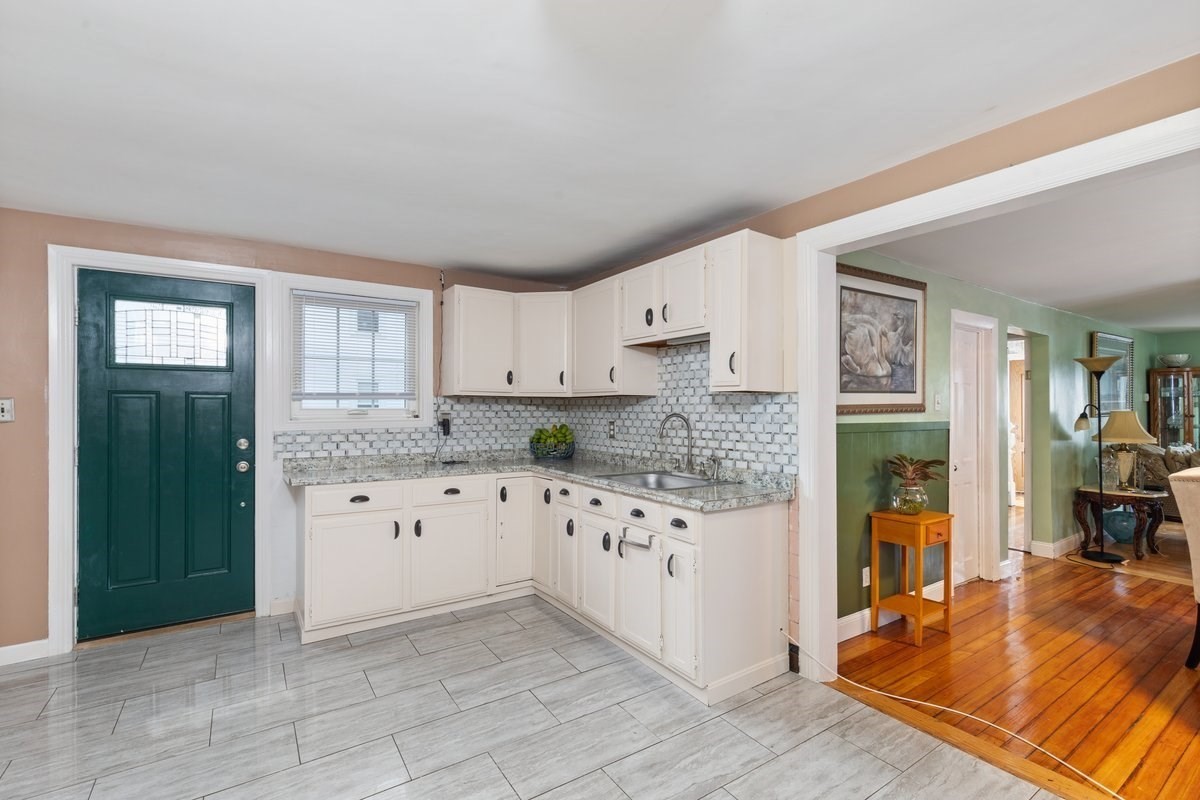 204 Harvard, Medford, MA 02155 - Image 12