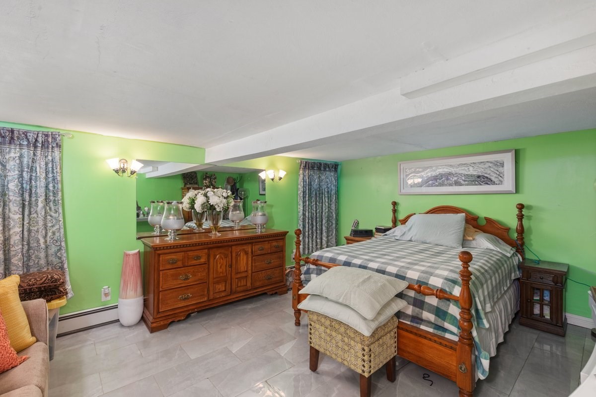 204 Harvard, Medford, MA 02155 - Image 27