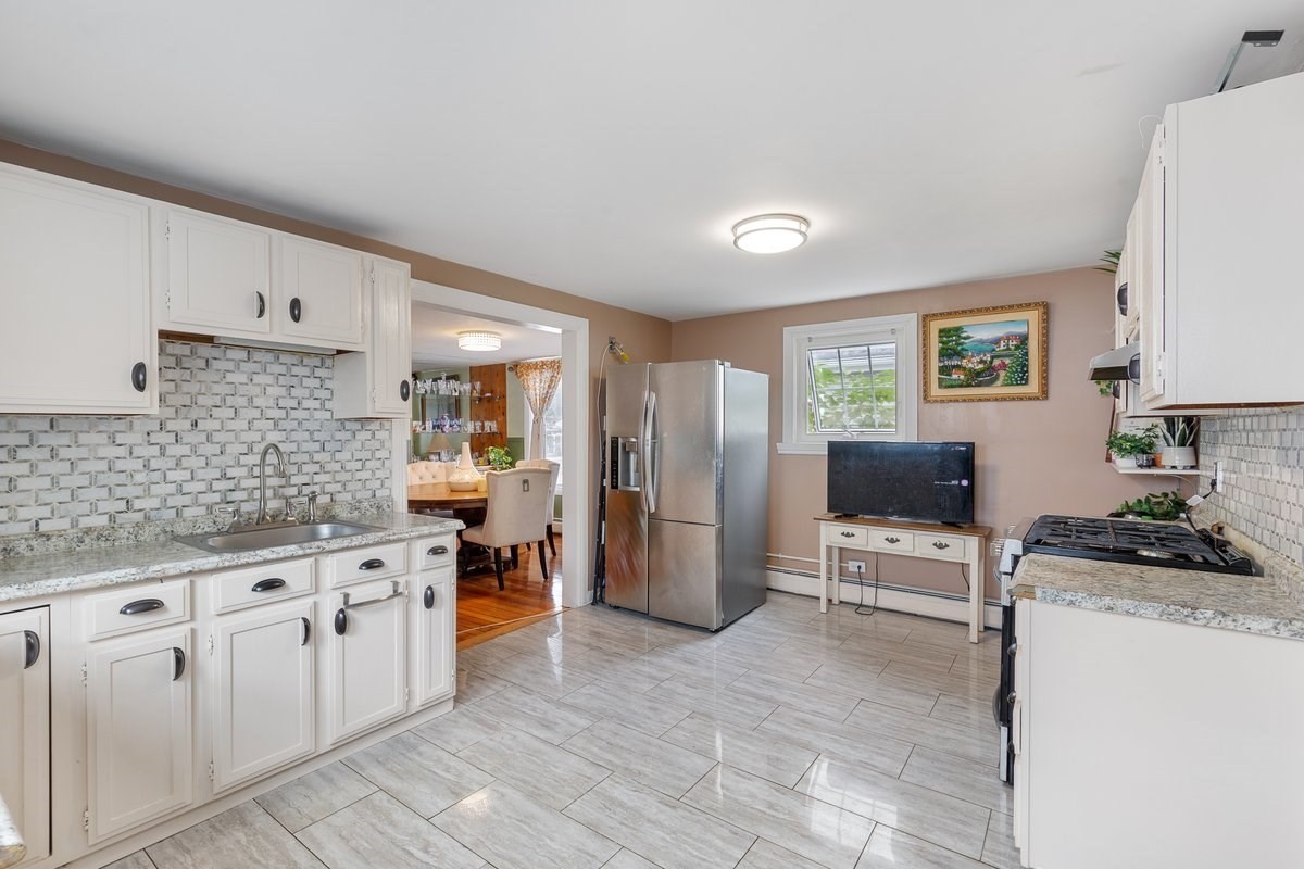 204 Harvard, Medford, MA 02155 - Image 10