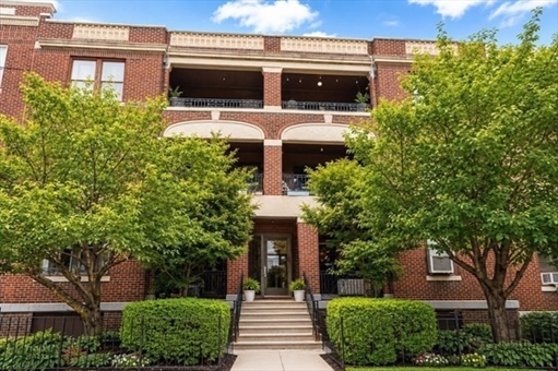 317 Summit Avenue, Apt 9