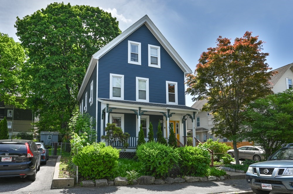 15 Clifton, Worcester, MA 01610