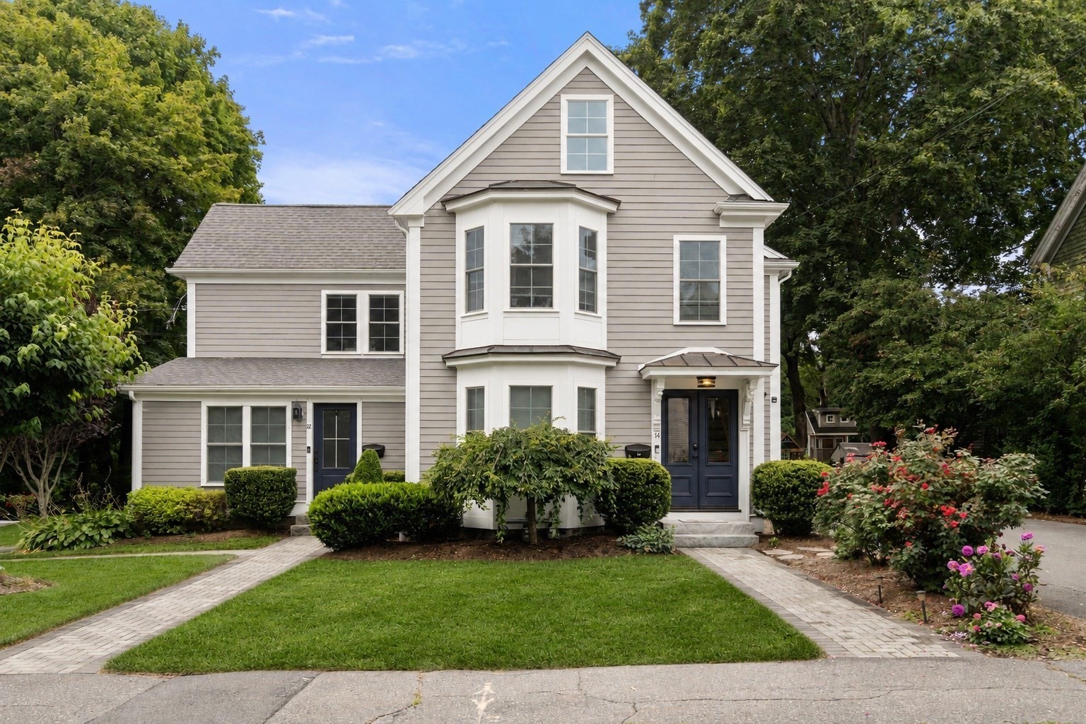 14 Adams St Unit 14, Medfield, MA 02052