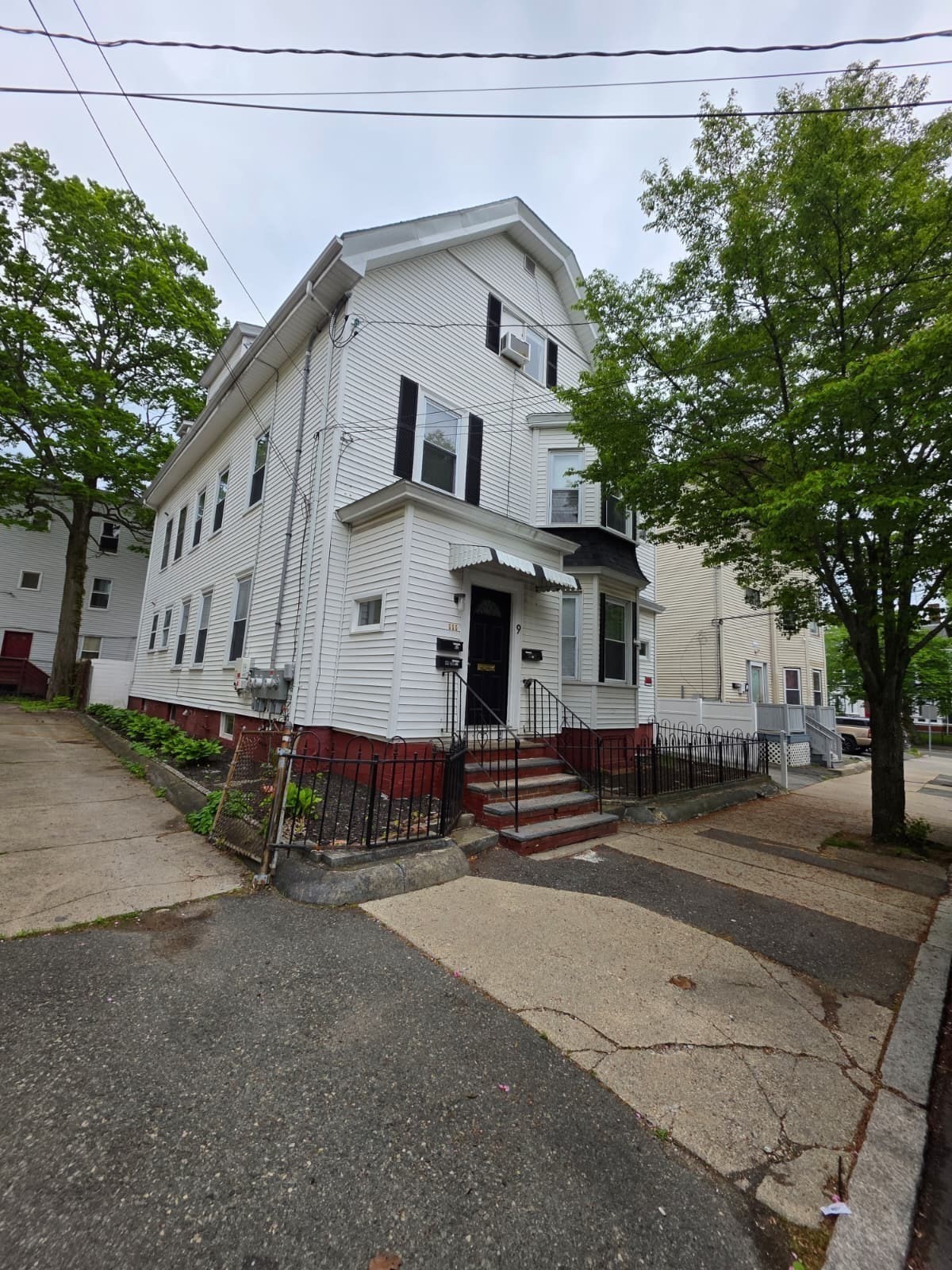 9 Hamilton Ave, Lynn, MA 01902 - Image 3