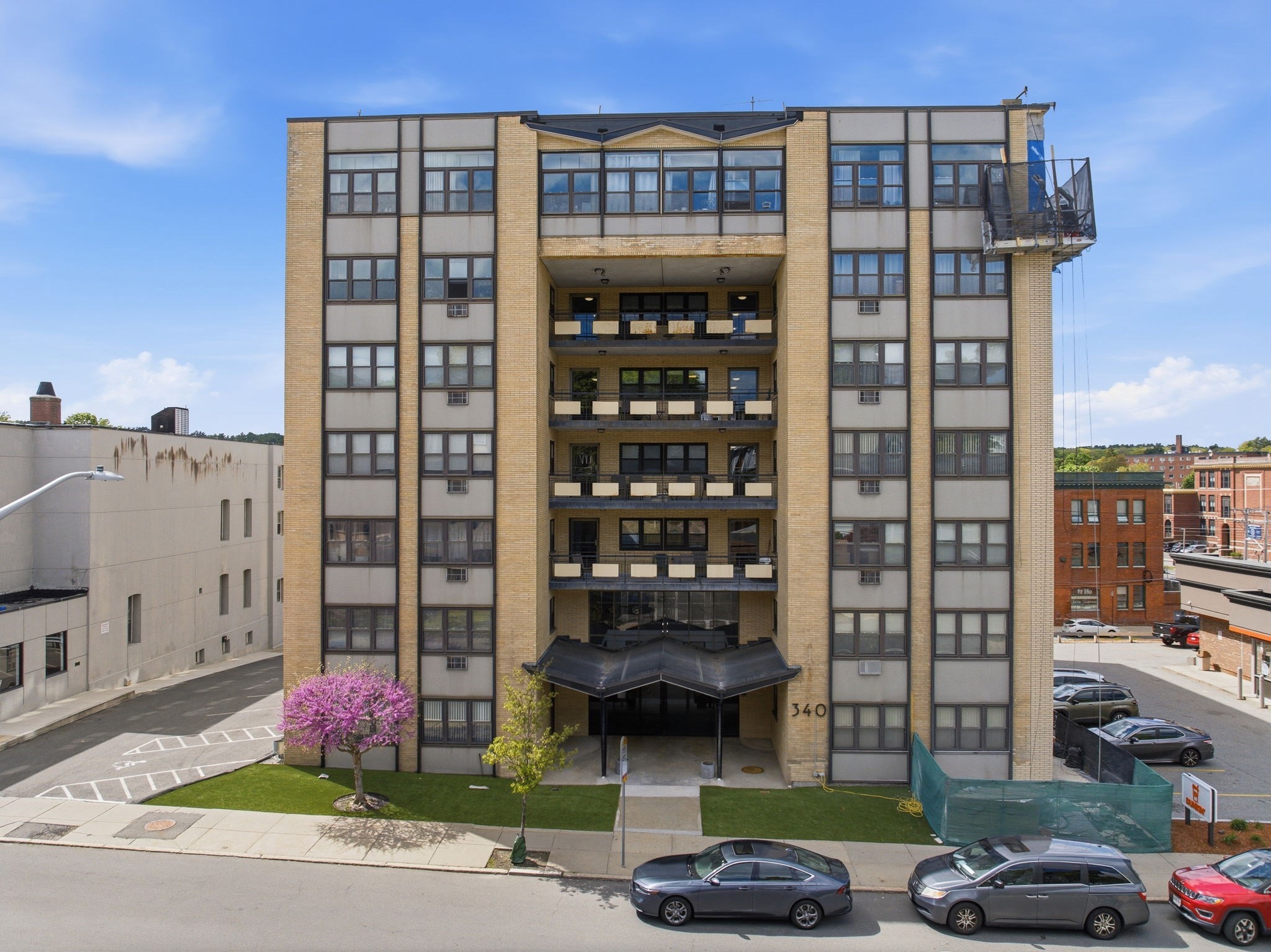 340 Main St Unit 606, Melrose, MA 02176