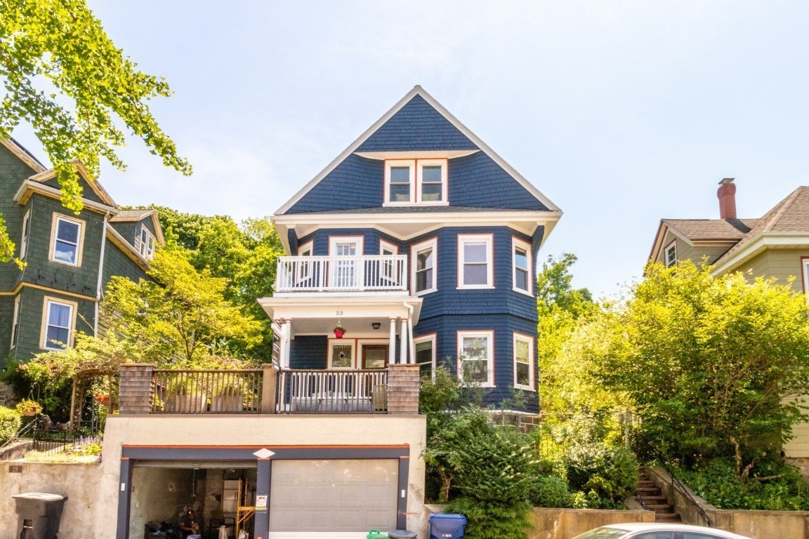 23 Wenham St Unit 3, Jamaica Plain, Boston, MA 02130
