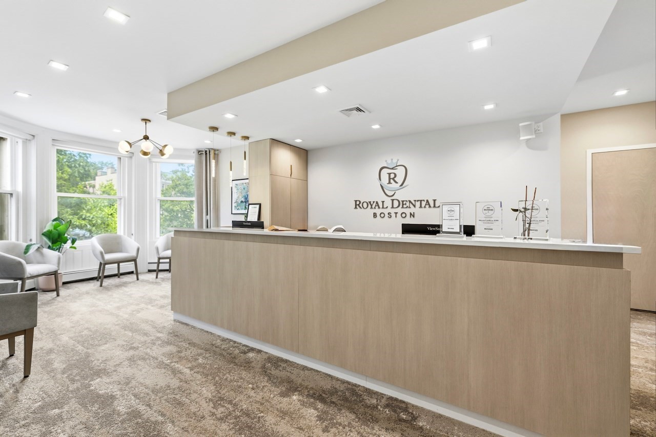 1051 Beacon St Unit 306, Brookline, MA 02446