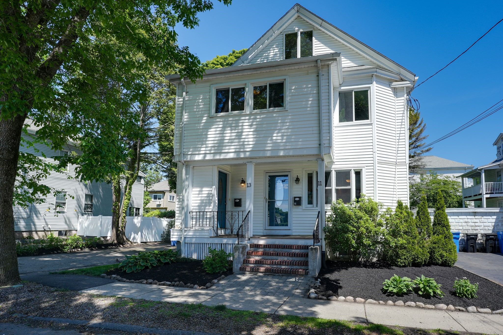 11 Walnut St, Belmont, MA 02478