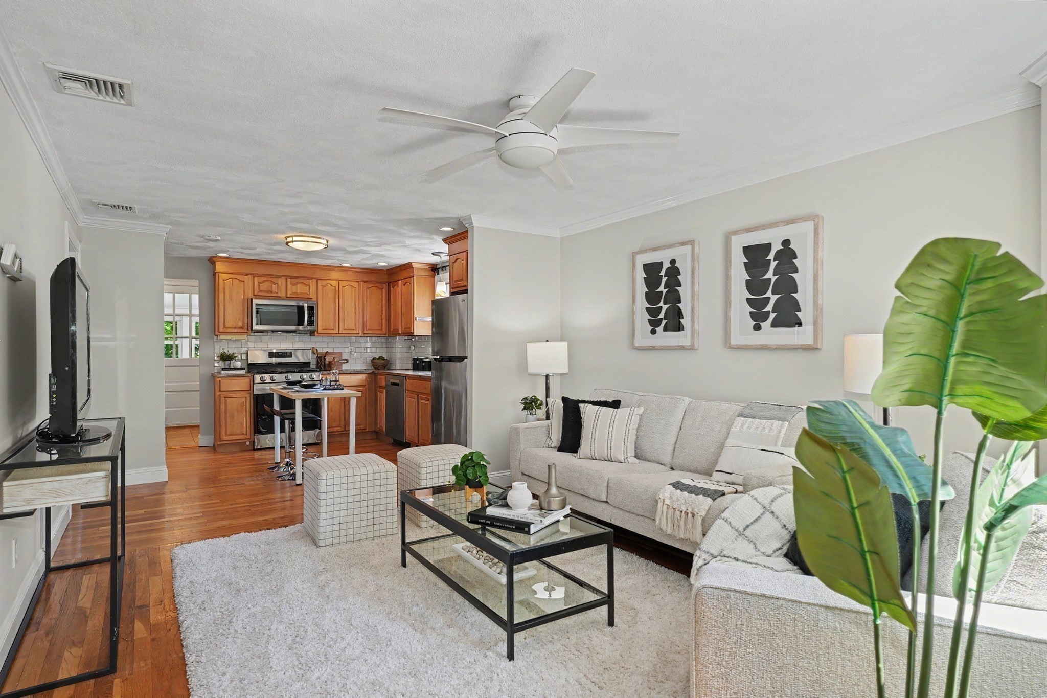 13 Walnut St Unit 13, Belmont, MA 02478