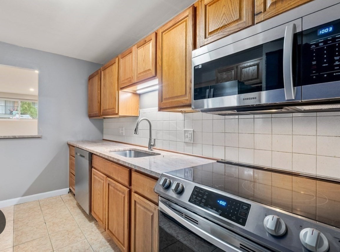 800 Governors Dr Unit 6, Winthrop, MA 02152 - Image 2