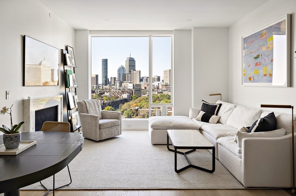 380 Harrison Ave Unit PH2H, South End, Boston, MA 02118