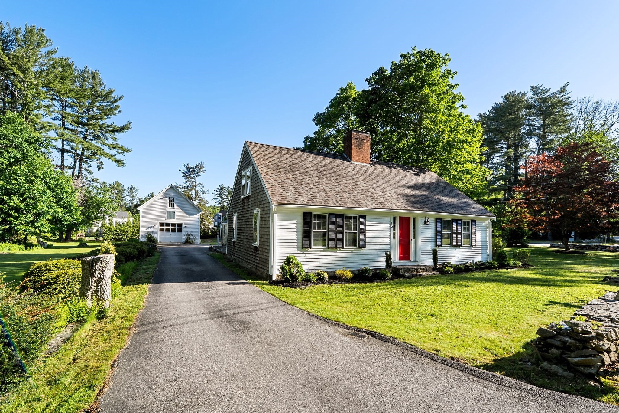 45 Taylor St, Pembroke, MA 02359